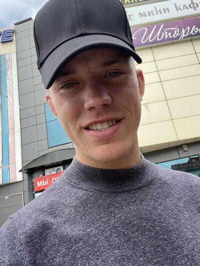  -,   Viktor, 26 ,   ,   