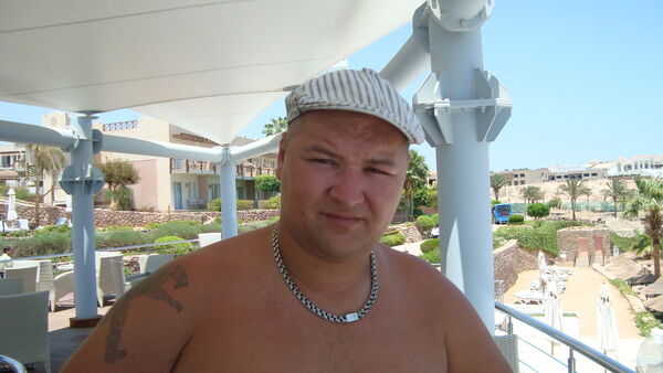  ,   Killoton, 42 ,     , c 