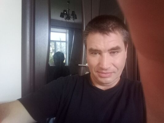  ,   Yuri, 52 ,   ,   , c 
