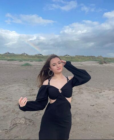  ,   Katya, 25 ,   c 