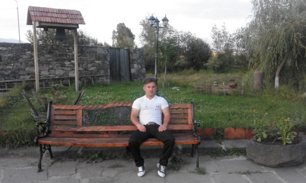  ,   Berika, 38 ,   ,   , c 