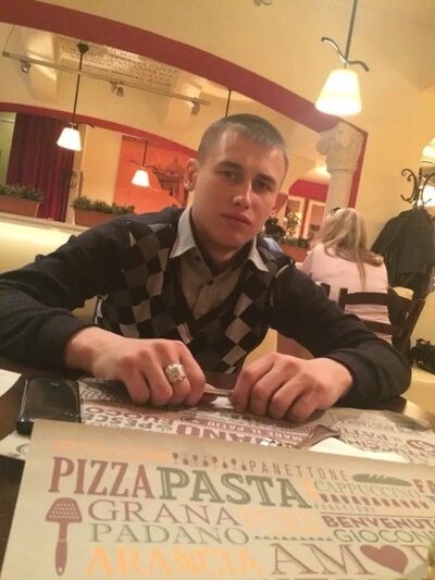  ,   Stas, 34 ,   