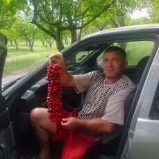  ,   Valera, 40 ,  