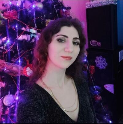  ,   Marina, 34 ,   ,   