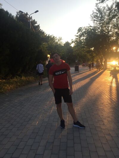  ,   Nika, 25 ,   ,   , c 