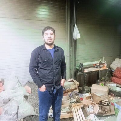  ,   Ali, 29 ,   ,   
