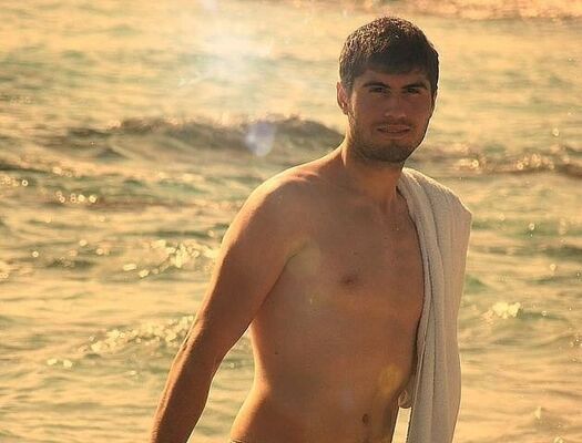  ,   Narek, 36 ,   ,   , c 