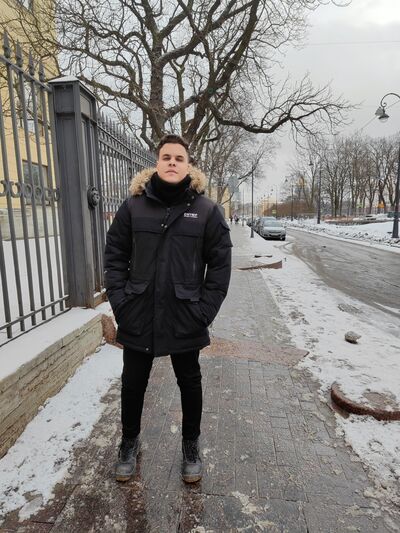  ,   Oliver, 24 ,   ,   
