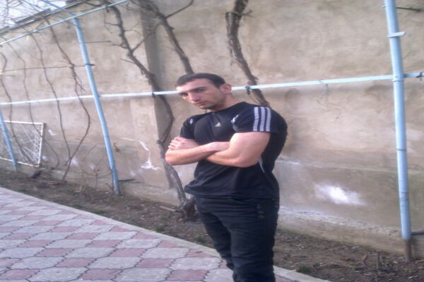  ,   Mersedes, 34 ,   