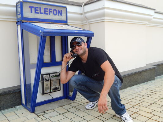  ,   Oleg, 39 ,   