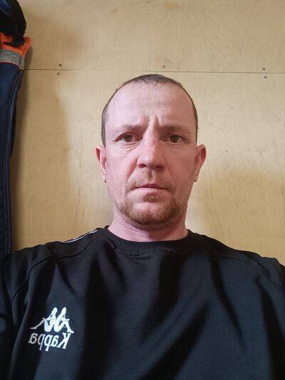  ,   Valery, 42 ,   ,   