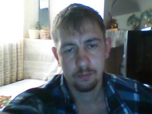  ,   Aleksandr, 37 ,   