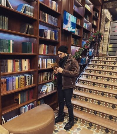  ,   Omar, 25 ,  