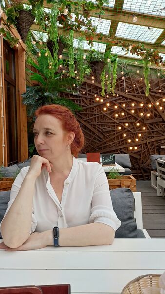  ,   Lana, 46 ,   ,   , c , 