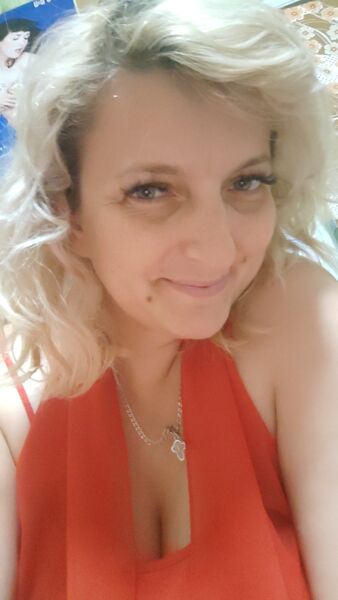  ,   Roxie, 35 ,   ,   , c , 