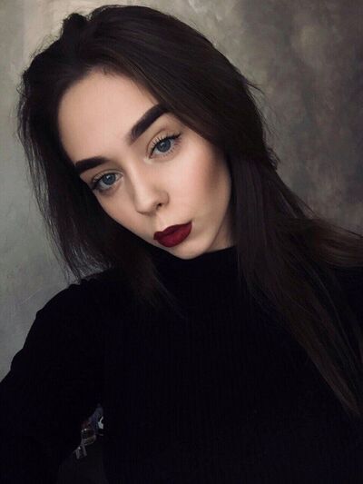 Знакомства Грязовец, фото девушки Настена, 22 года, познакомится для флирта, любви и романтики, cерьезных отношений