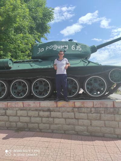  ,   Viktor, 36 ,   ,   , c , 