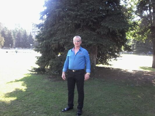  ,   Leonid, 63 ,   
