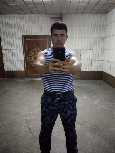  ,   Bek, 33 ,   ,   , c 