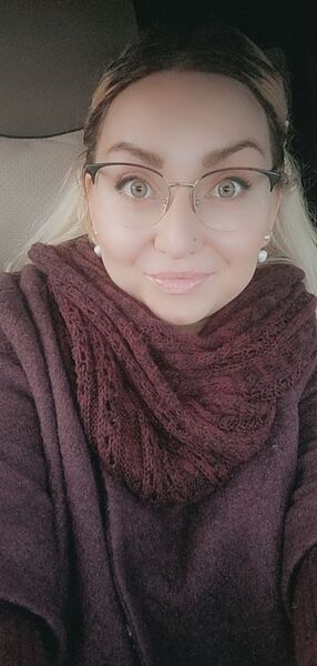  ,   Tati, 36 ,  