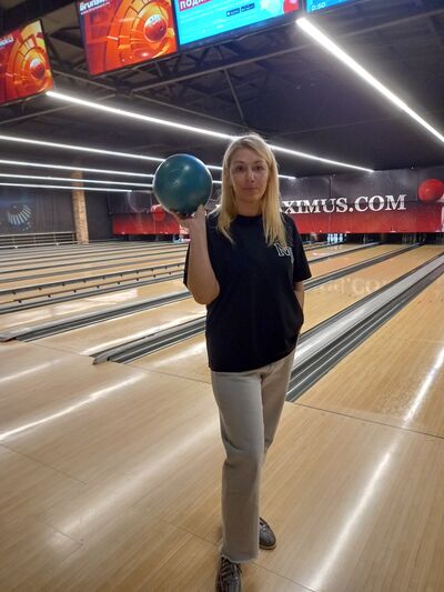  ,   Oksana, 38 ,   ,   