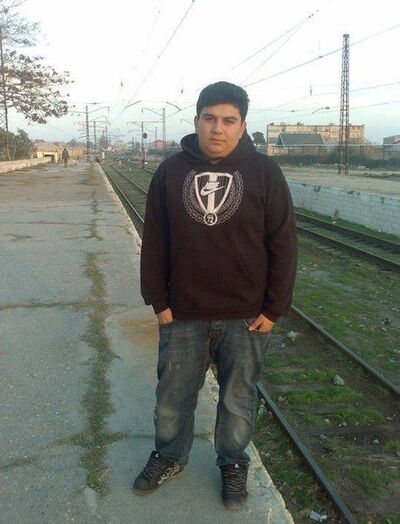  ,   Huseyn, 33 ,   