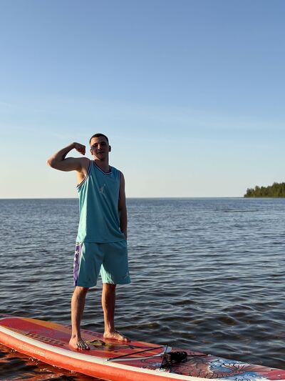  ,   Anton, 23 ,   ,   