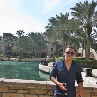  ,   Dubai, 37 ,   ,   , c , 