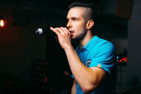  -,   , 32 ,   ,   