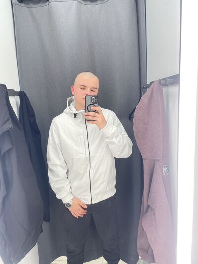  ,   Dima, 19 ,   ,   