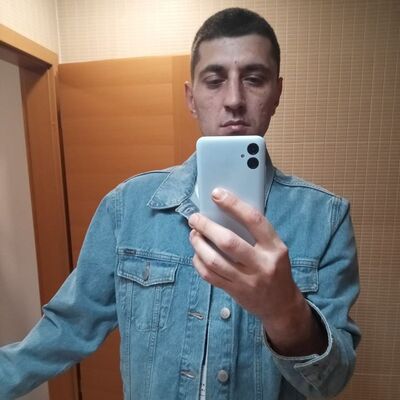  ?,   Andre, 39 ,     , c 