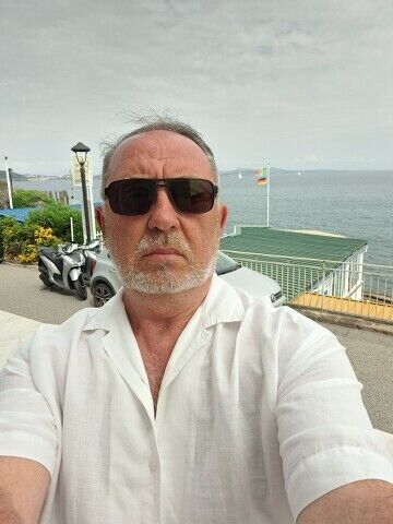  Deggendorf,   , 62 ,   ,   