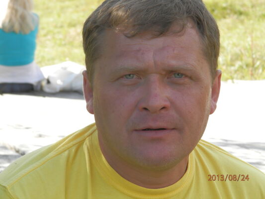  ,   Vladislav, 50 ,  