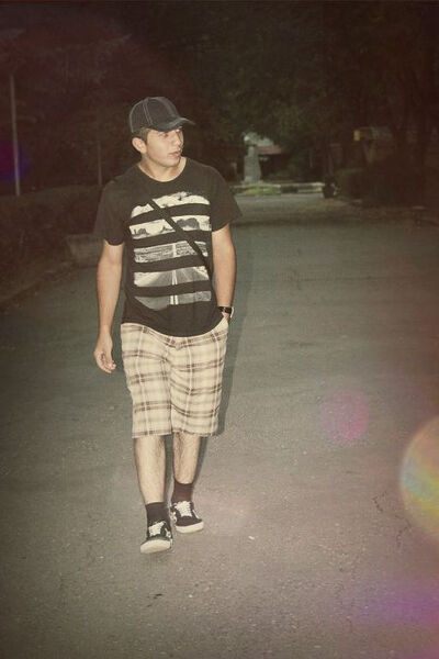  ,   Sevak, 32 ,   ,   , c 