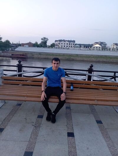  ,   Esger, 33 ,   ,   