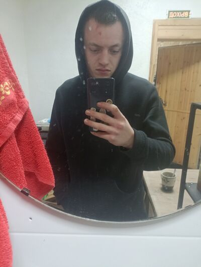  ,   Anatoly, 22 ,   ,   