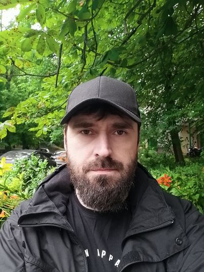  ,   Eduard, 41 ,   ,   