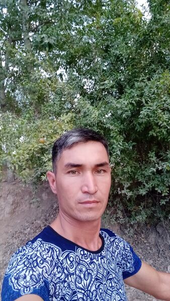  ,   Astron, 33 ,   ,   , c 
