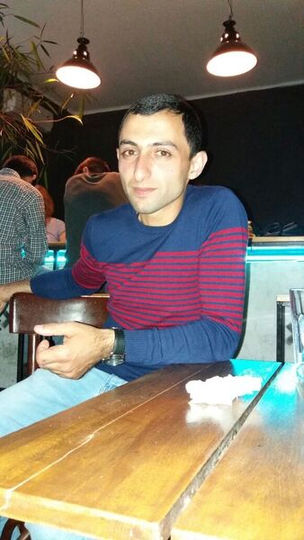  ,   Serserj, 39 ,   