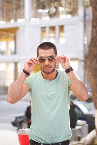  5420334  Karlos, 43 ,    