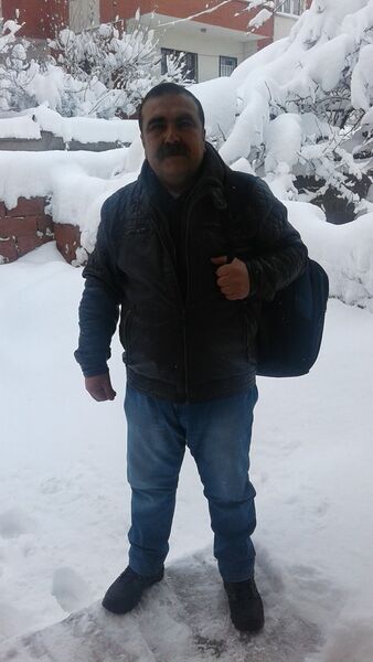  ,   Yusuf, 52 ,   ,   , c 