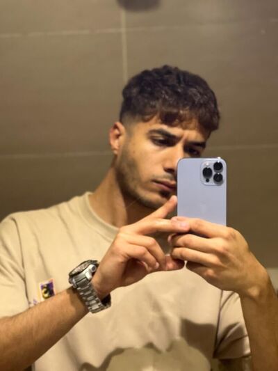  ,   Ahmed, 27 ,   ,   