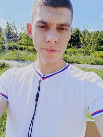  ,   Nikolay, 25 ,   c 
