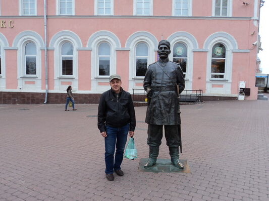  ,   Vladumir, 56 ,   