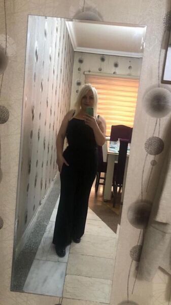  ,   Sevil, 48 ,  