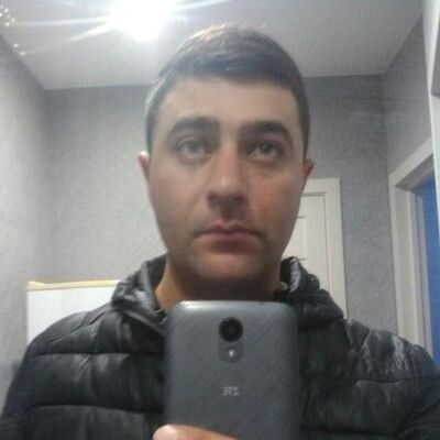  ,   Narek, 33 ,   ,   , c 