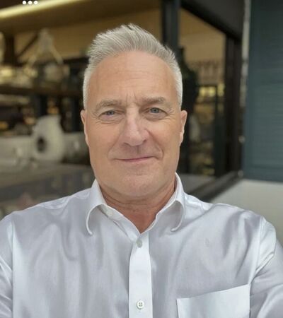  Mashi,   Richard, 58 ,   ,   