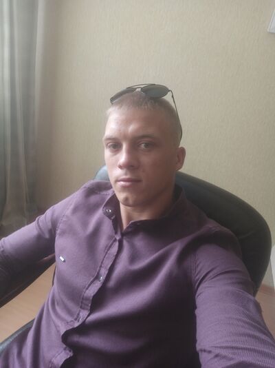  ,   Viktor, 29 ,   ,   