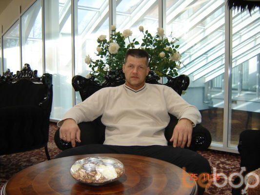  ,   Karro, 53 ,   