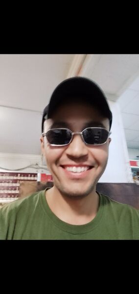  ,   Farik, 37 ,   ,   , c , 